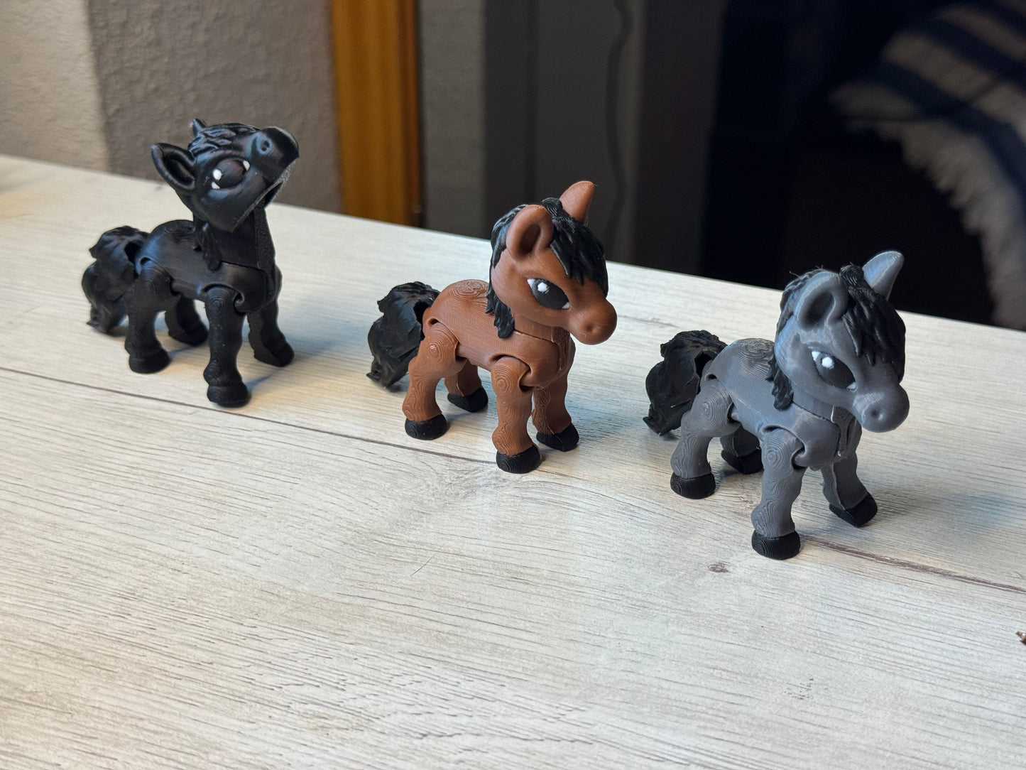 Articulated Horse Figurine – 3D Printed Figure in Custom Sizes | Posable Horse Gift for Horse Lovers & Collectors