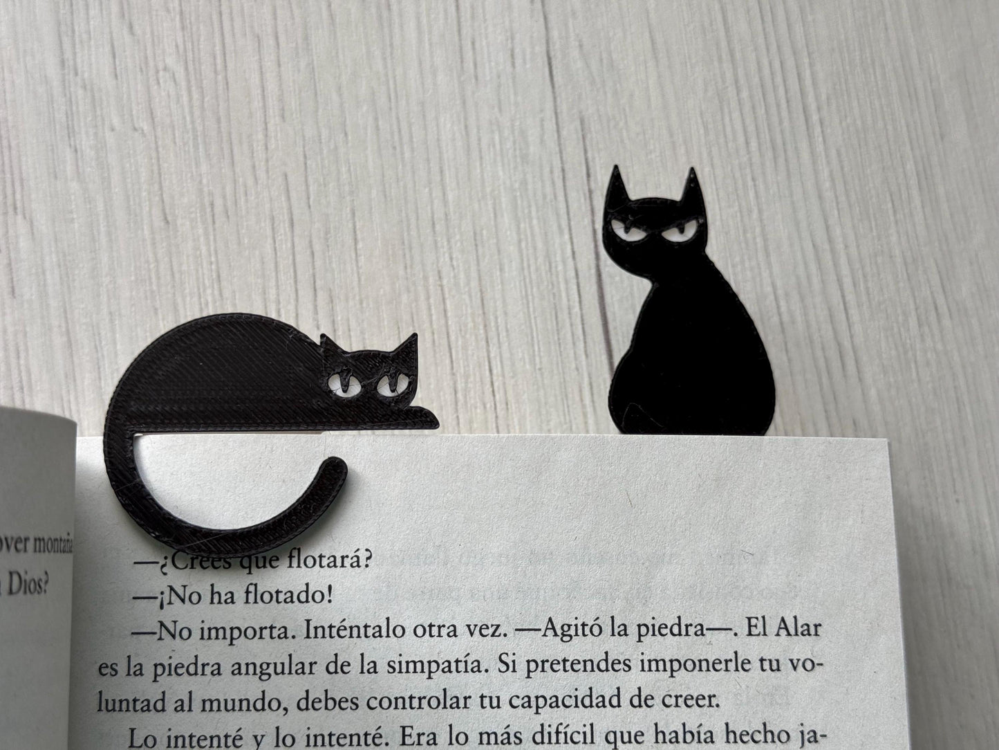 Adorable Cat Bookmarks – Angry & Relaxed Versions | Fun Gifts for Book Lovers