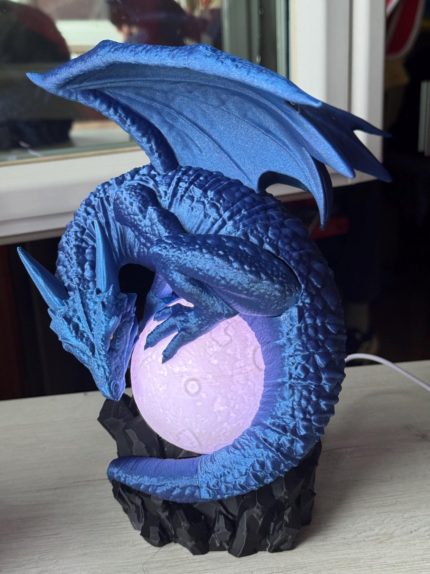 Eclipse Dragon Lamp - Dragons among books | home lighting | bookcase decoration