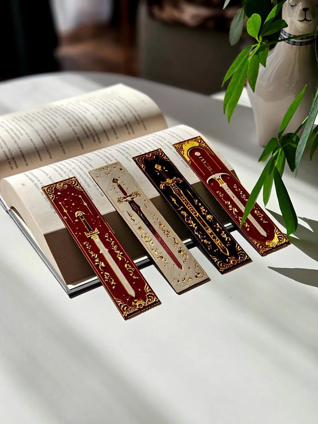 Bookmark - "Elven blades" / fantasy bookmark / autumn bookmark