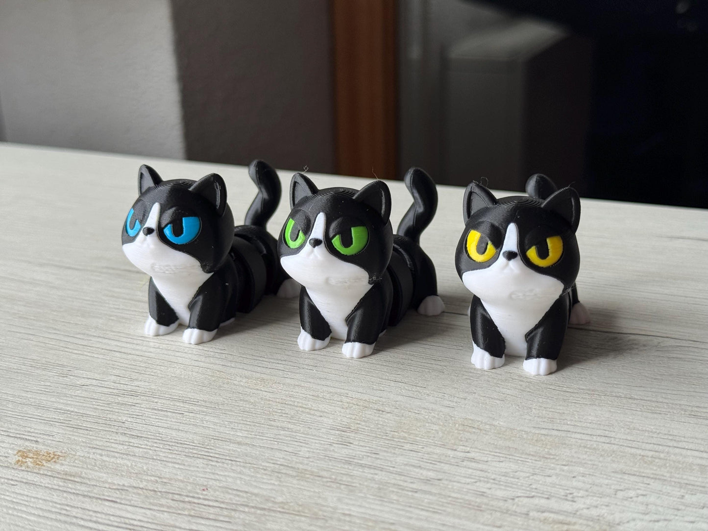 Gato articulado personalizado – Figura 3D impresa en colores Calicó, Esmoquin, Blanco, Negro | Réplica de mascota para amantes de gatos