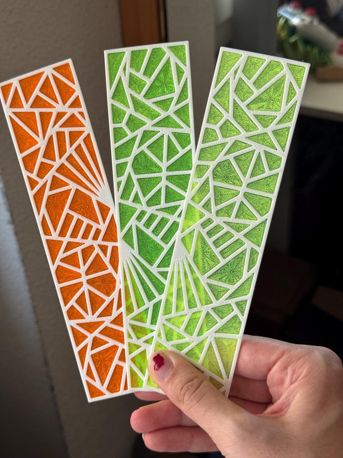 Geometric bookmark - Stained Glass Effect | Translucent Plastic Bookmark | Unique Gift for Book Lovers | Colorful Summer Reading Accessory