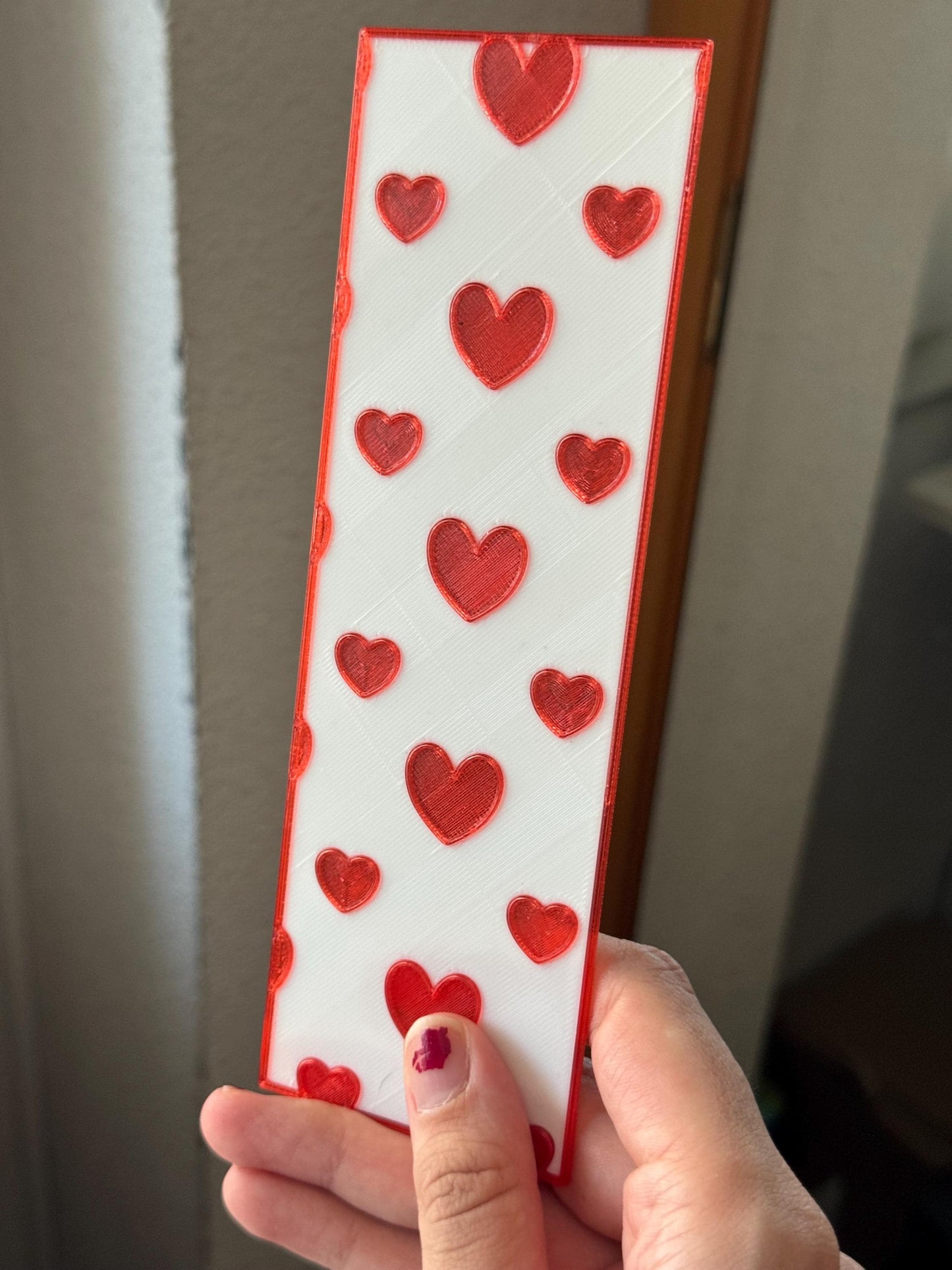 Heart Bookmark – Stained Glass Effect 3D Printed Bookmark | Translucent PLA in Vibrant Colors | Cute Gift for Book Lovers & Readers