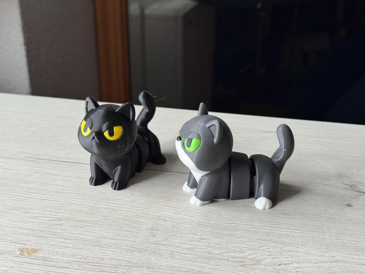 Gato articulado personalizado – Figura 3D impresa en colores Calicó, Esmoquin, Blanco, Negro | Réplica de mascota para amantes de gatos