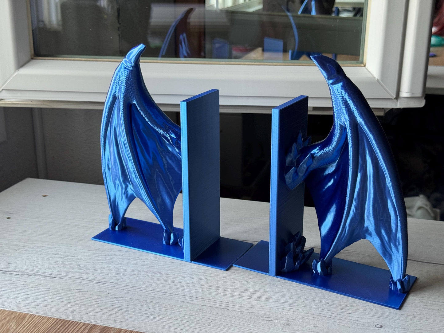 Dragon Wings Bookends – Fantasy Book Shelf Decor | 3D Printed Guardian Wings