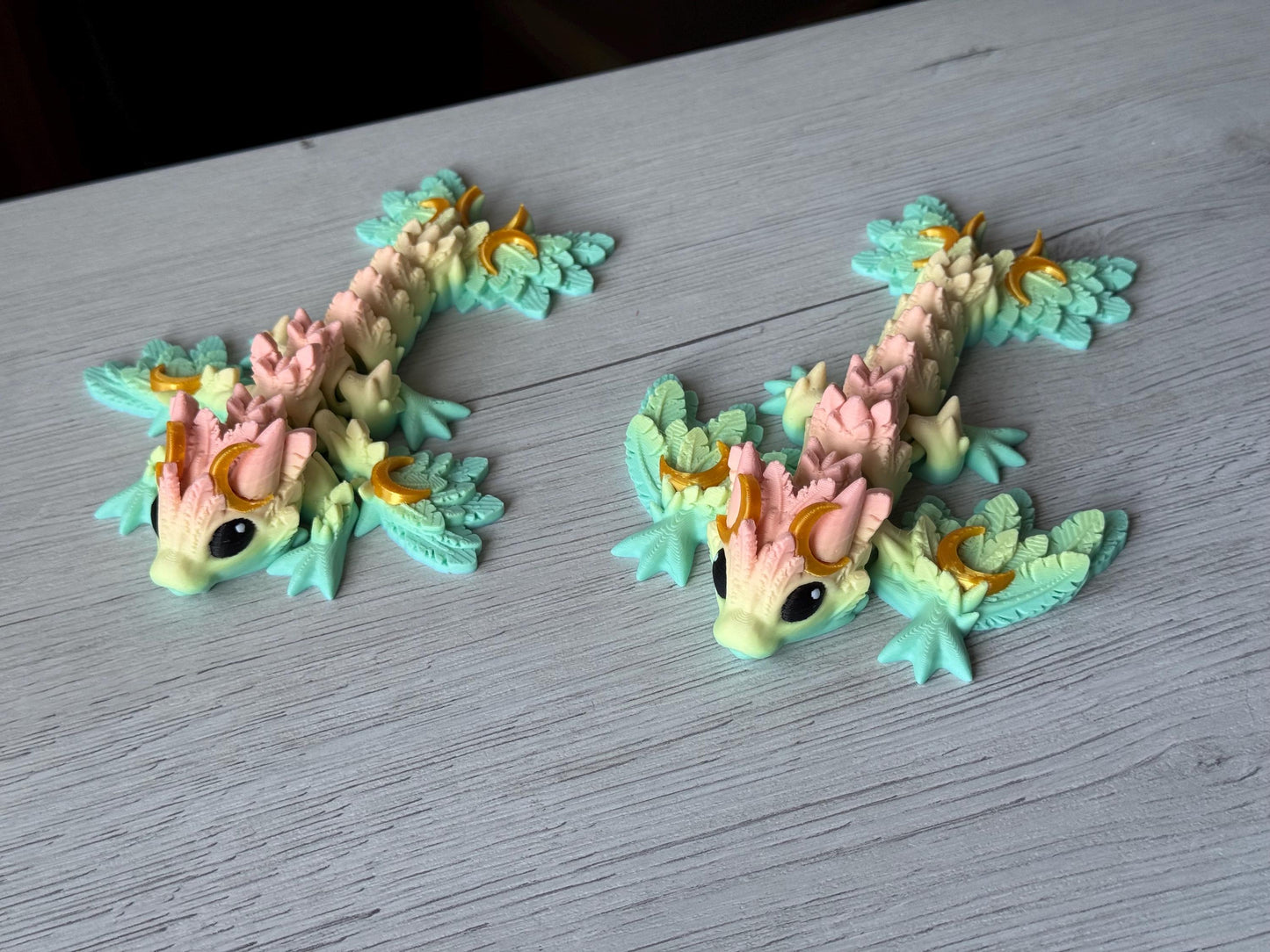 Articulated mini moon dragon - gift for dragon lovers, printed dragon, figures for desk, articulated mini wyvern