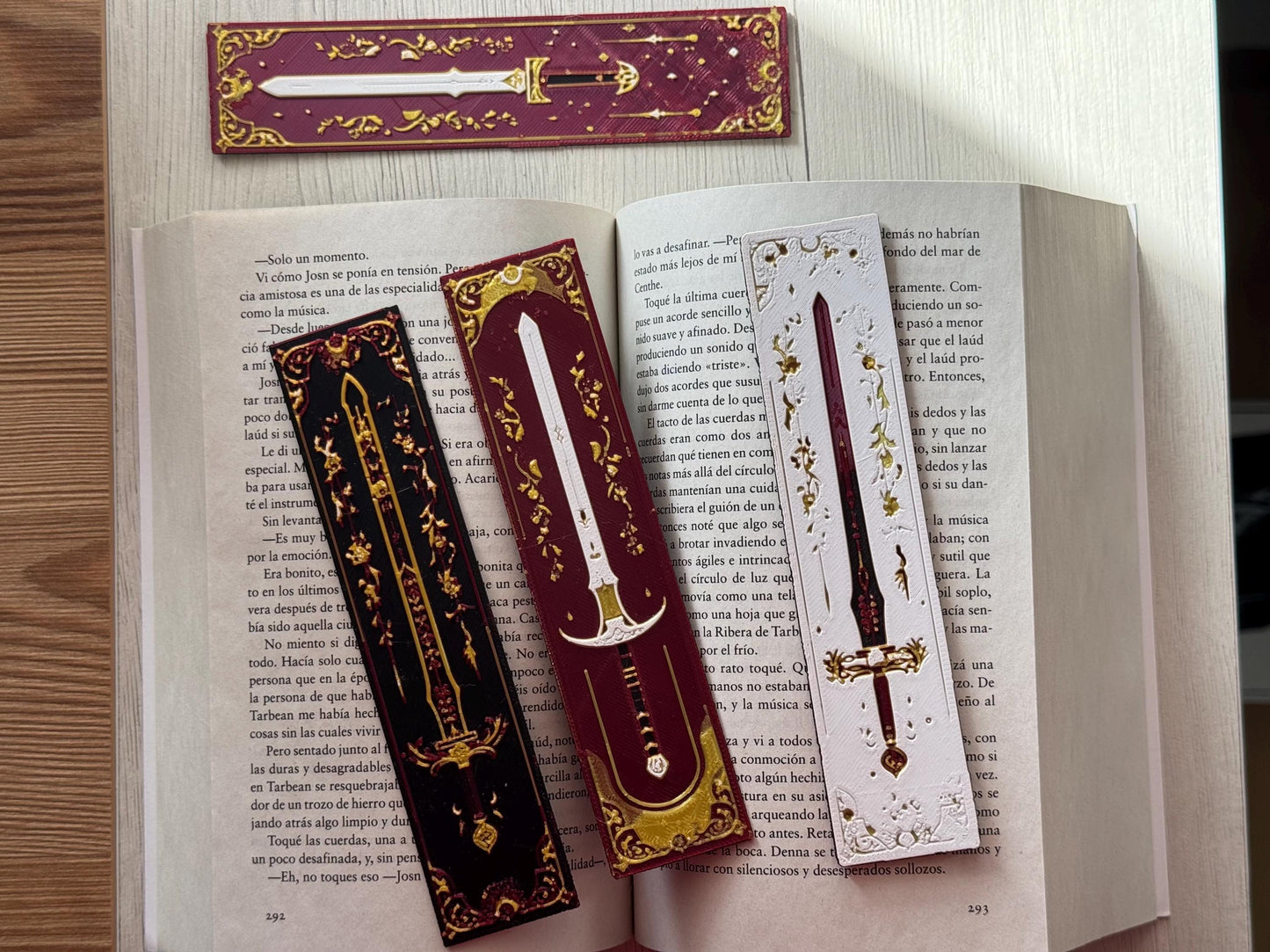 Bookmark - "Elven blades" / fantasy bookmark / autumn bookmark