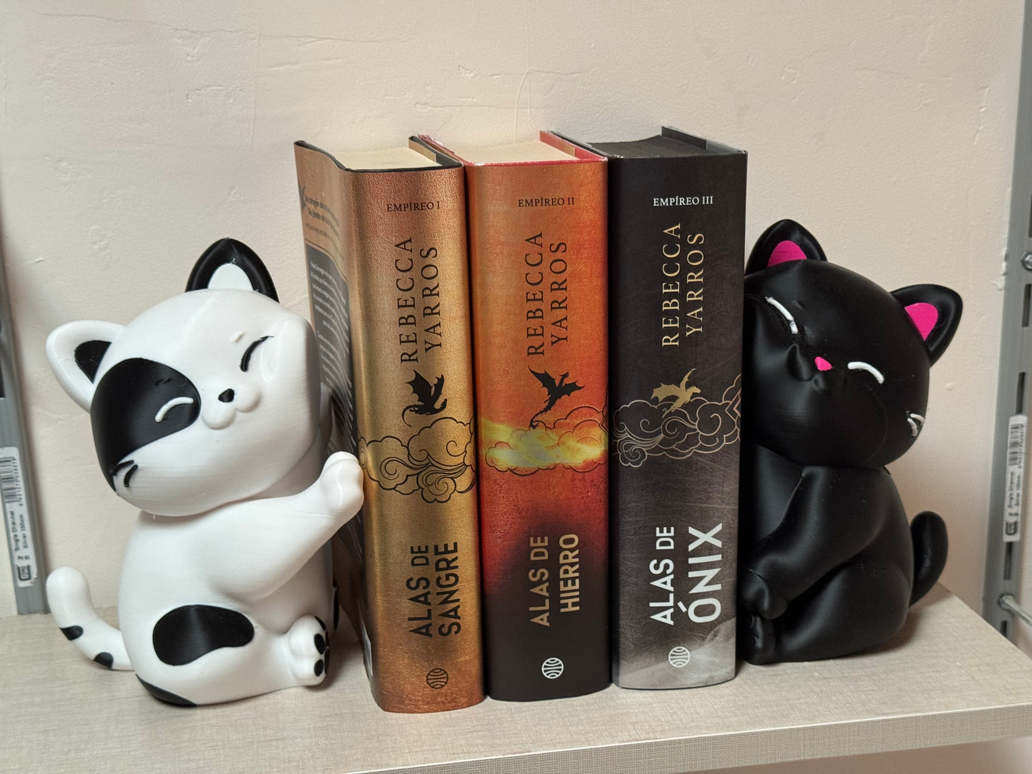 Sujetalibros de Gato – Escultura Personalizable 3D para Estantería | Decoración Book Nook y Regalo para Amantes de los Gatos