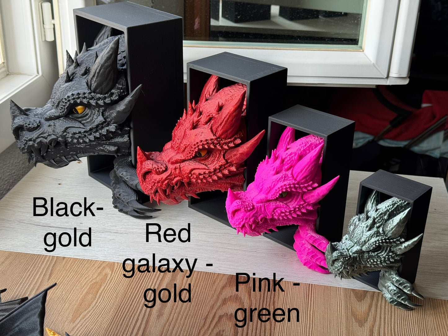 Fierce Dragon Bookend V2 – Fantasy Decor for Bookshelves | 20cm height | Dragon Gift for Book Lovers | Dragon head + tail
