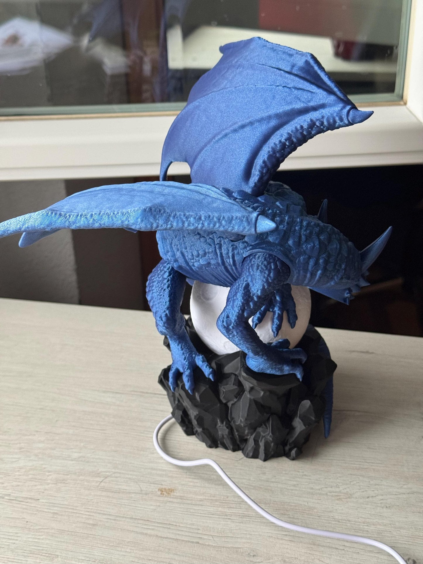 Eclipse Dragon Lamp - Dragons among books | home lighting | bookcase decoration