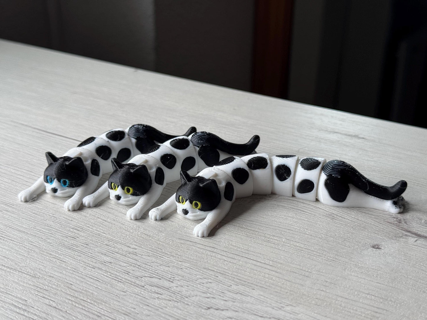 Flexi cat keychain - printed keychains in various colors, keychains for cat lovers