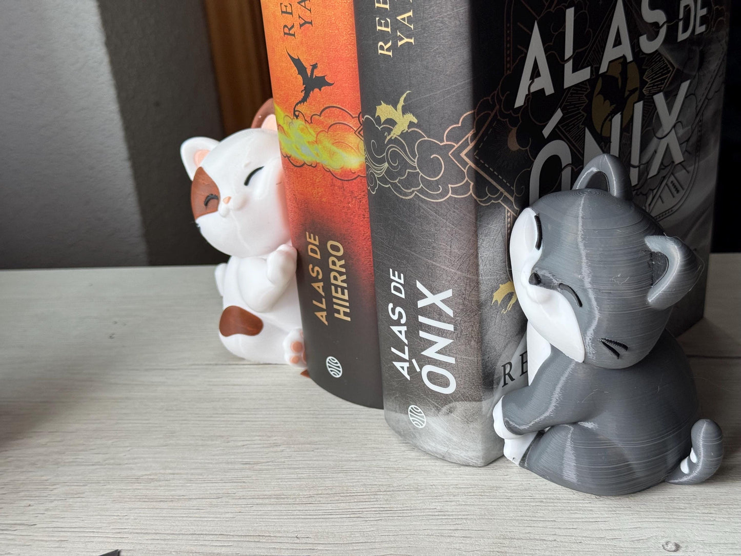 Sujetalibros de Gato – Escultura Personalizable 3D para Estantería | Decoración Book Nook y Regalo para Amantes de los Gatos