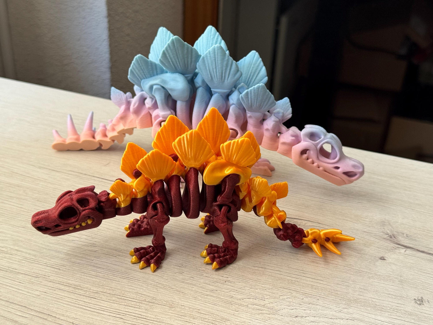 Articulated Stegosaurus Figure – 3D Printed Dinosaur Gift in Custom Colors | Posable Dino with or without Eyes
